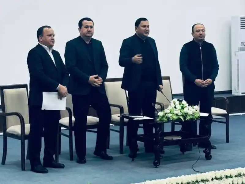 Mirzaobod tumanida yoshlar bilan ochiq muloqot o‘tkazildi