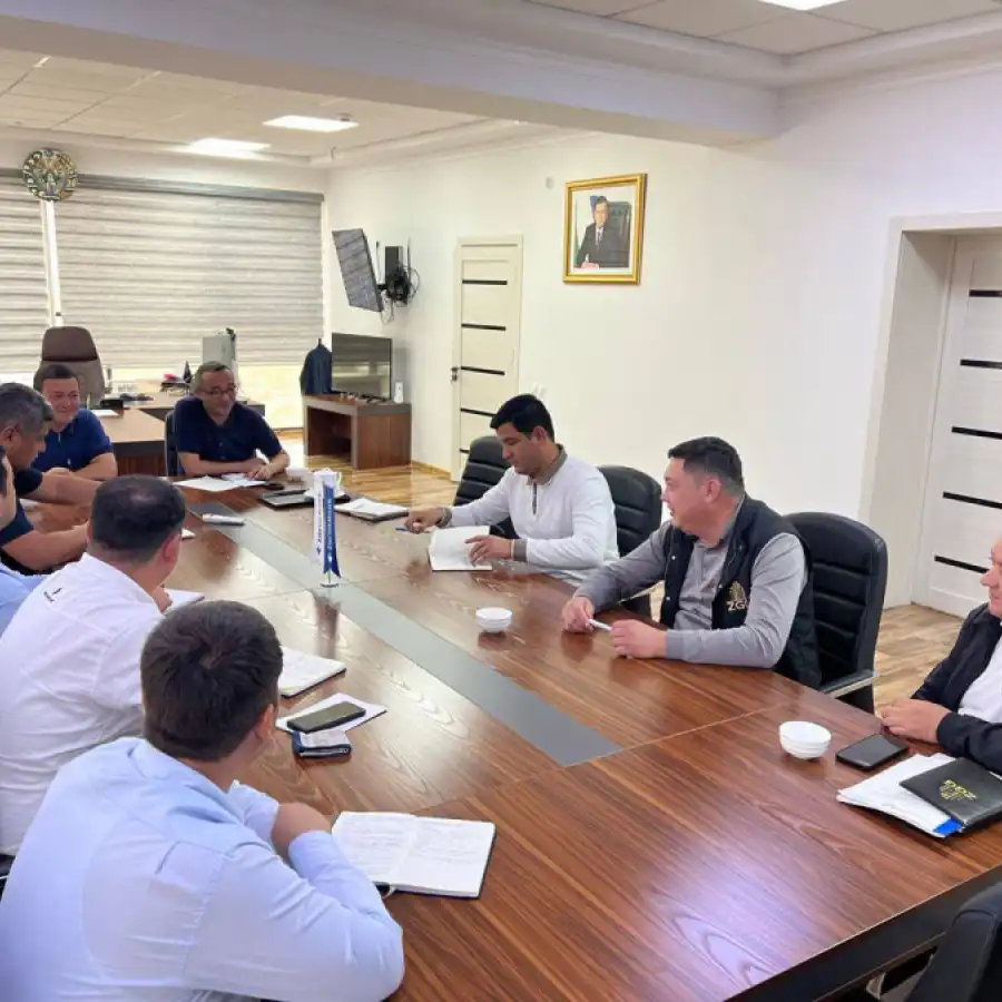 Turonbank Boshqaruv Raisi o‘rinbosari Navoiy viloyatida tadbirkorlar bilan uchrashdi
