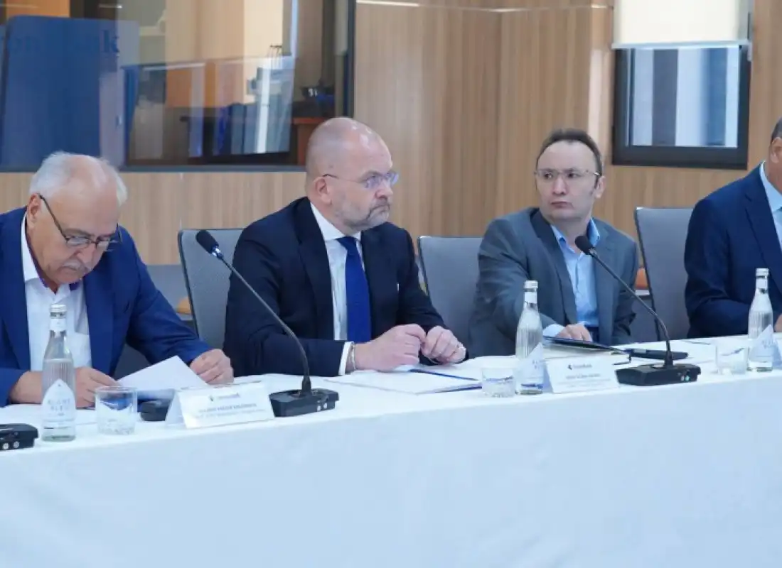 “Turonbank” ATB aksiyadorlarining navbatdagi yillik umumiy yig‘ilishi bo‘lib o‘tdi