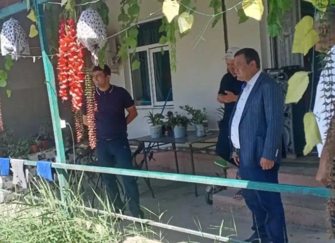 Navoiy mahallalarida obodlik va tadbirkorlikka e’tibor